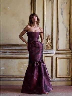 V. Chapman Strapless Burgundy Floral Jacquard Mermaid Gown - NWT